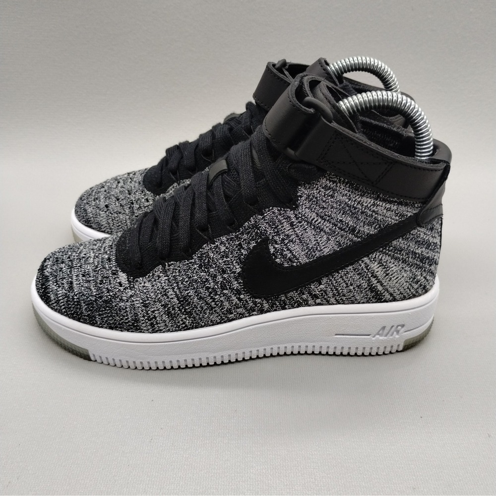 Nike Air Force‎ 1 Flyknit Casual Sneakers Womens Size 6 Black White Hi Top